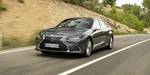Lexus ES 300h