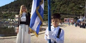 Ο 9χρονος Τάσος παρέλασε μόνος του στο ακριτικό Μαθράκι