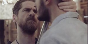 Σασμός: Το Twitter δοξάζει τον Μαθιό που έβαλε στη θέση του τον Αγη