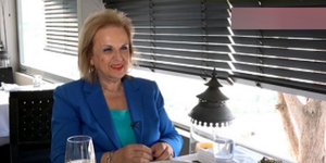 Η Ματίνα Παγώνη σε μια διαφορετική συνέντευξη