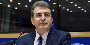 Ο πρώην υπουργός Μιχάλης Χρυσοχοίδης