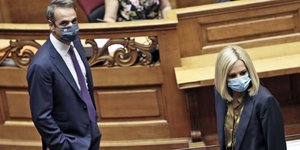 Ο πρωθυπουργός Κυριάκος Μητσοτάκης και η πρόεδρος του ΚΙΝΑΛ Φώφη Γεννηματά