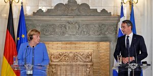 Η Ανγκελα Μέρκελ και ο Κυριάκος Μητσοτάκης στο Μέγαρο Μαξίμου / Φωτογραφία: ΤΑΤΙΑΝΑ ΜΠΟΛΑΡΗ/EUROKINISSI