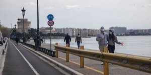 παραλια θεσσαλονικη περιπατος