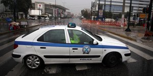 περιπολικό αστυνομία κακοκαιρία Πειραιώς