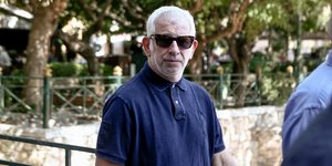 Πέτρος Φιλιππίδης