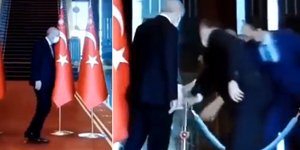Μόλις που έσερνε τα πόδια του ο πρόεδρος της Τουρκίας, Ρετζέπ Ταγίπ Ερντογάν σε τελευταίο βίντεο