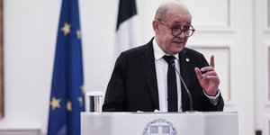 Ο Ζαν-Ιβ Λε Ντριάν κατά την τετραμερή Ελλάδας, Γαλλίας, Κύπρου, Αιγύπτου