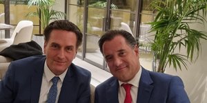 O Aδωνις Γεωργιάδης με τον δικηγόρο Μιχάλη Δημητρακόπουλο