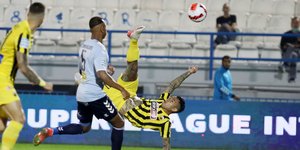 Η ΑΕΚ ισοφάρισε σε 2-2 με τον Σέρχιο Αραούχο