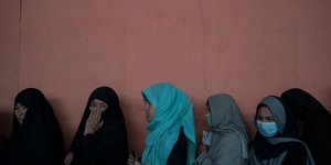 Αφγανιστάν: Τέσσερις γυναίκες δολοφονήθηκαν- Πληροφορίες ότι τουλάχιστον ένα από τα θύματα ήταν ακτιβίστρια υπερ των δικαιωμάτων των γυναικών	