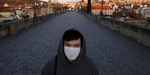 Τα κρούσματα στην Τσεχία παραμένουν σε πολύ υψηλά επίπεδα