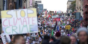 COP26: Η Γλασκώβη και ο κόσμος διαδηλώνουν σήμερα για το κλίμα