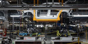 mazda production line 