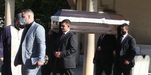 κηδεία Τάκη Μπουγά