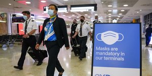 Παγκόσμιος συναγερμός από τη μετάλλαξη Ομικρον