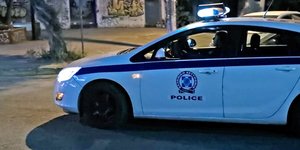 Περιπολικό της Αστυνομίας τη νύχτα
