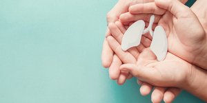 Παγκόσμια Ημέρα Πνευμονίας: Όσα πρέπει να γνωρίζουμε για τη λοίμωξη των πνευμόνων