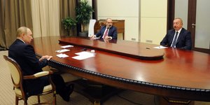 Με τη μεσολάβηση του Ρώσου προέδρου το κλίμα ανάμεσα στις δύο αντίπαλες χώρες βελτιώθηκε