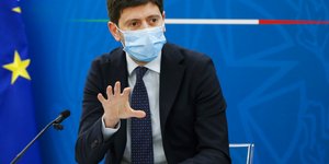 Ο ιταλός υπουργός Υγείας Ρομπέρτο Σπεράντζα