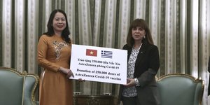 Η ΠτΔ Κατερίνα Σακελλαροπούλου με την αντιπρόεδρο του Βιετνάμ