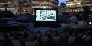 Η οθόνη θερινού κινηματογράφου