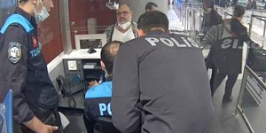 Η Τουρκία ακολουθεί το παράδειγμα άλλων χωρών για την προστασία από τη μετάλλαξη Όμικρον