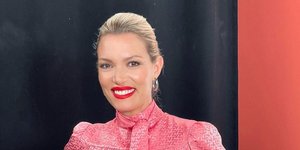 βίκυ καγιά miro