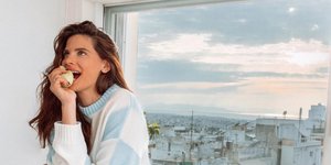 Χριστίνα Μπόμπα: Φωτογραφίζει τις δίδυμες στο νέο σπίτι που μετακόμισαν με τον Σάκη Τανιμανίδη