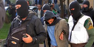Ο πυρηνάρχης του Περάματος της Χρυσής Αυγής