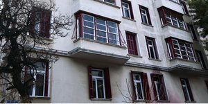κοκκινα παραθυρα