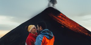 ΓΟΥAΤΕΜΑΛΑ yaba travellers ζευγάρι ηφαίστειο