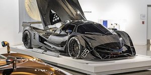 devel sixteen 