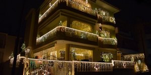 γιορτινά σπίτια