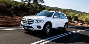 Mercedes GLB 180