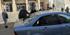 Αγρίνιο, μητροκτόνος, αυτοκίνητο