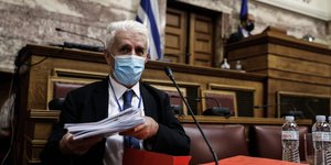 Ο πρόεδρος του ΕΣΡ Αθανάσιος Κουτρουμάνος / AP