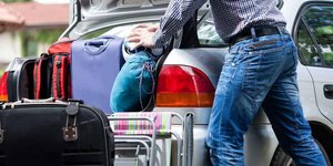 φόρτωση αυτοκινήτου