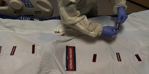 Τα θύματα του Covid-19 ανέρχονται σε πολλά εκατομμύρια παγκοσμίως
