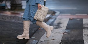 μπότες stradivarius