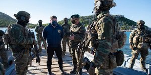 Ο υφυπουργός Εθνικής Άμυνας, Νίκος Χαρδαλιάς, στο Καστελόριζο