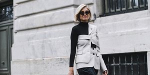 γυναίκα με παντελόνι