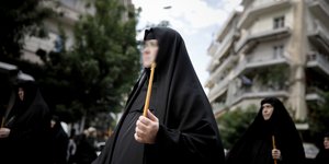 μοναστήρι, μοναχές