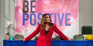 Η Ναταλία Γερμανού με zara φόρεμα