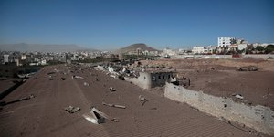 Συνεχίζεται ο πόλεμος που προκαλεί τεράστιες συμφορές στον λαό της Υεμένης