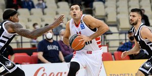 Ο Κώστας Σλούκας