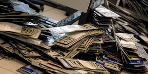 πινακίδες κυκλοφορίας 