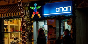 Το κατάστημα ΟΠΑΠ του κ. Αδάμ Μουχίκα στην Πατριάρχου Ιωακείμ