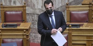 Θάνος Πλεύρης