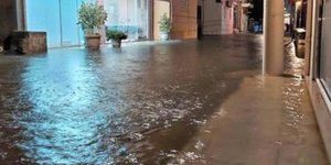 Το Μεσολόγγι πλημμύρισε από την έντονη βροχόπτωση